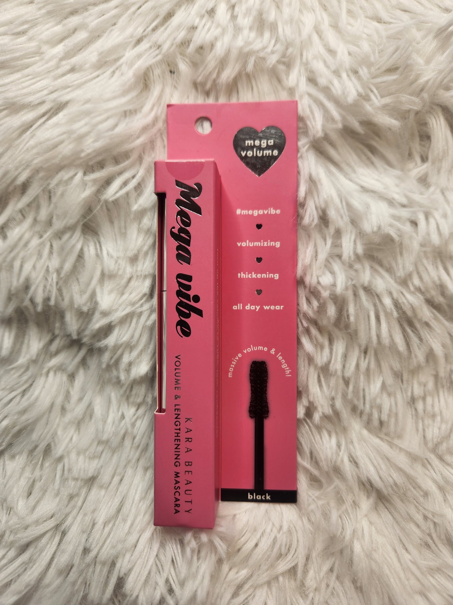 Mega Vibe Mascara by Kara Beauty