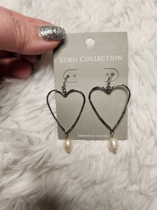 Heart Dangle Earrings