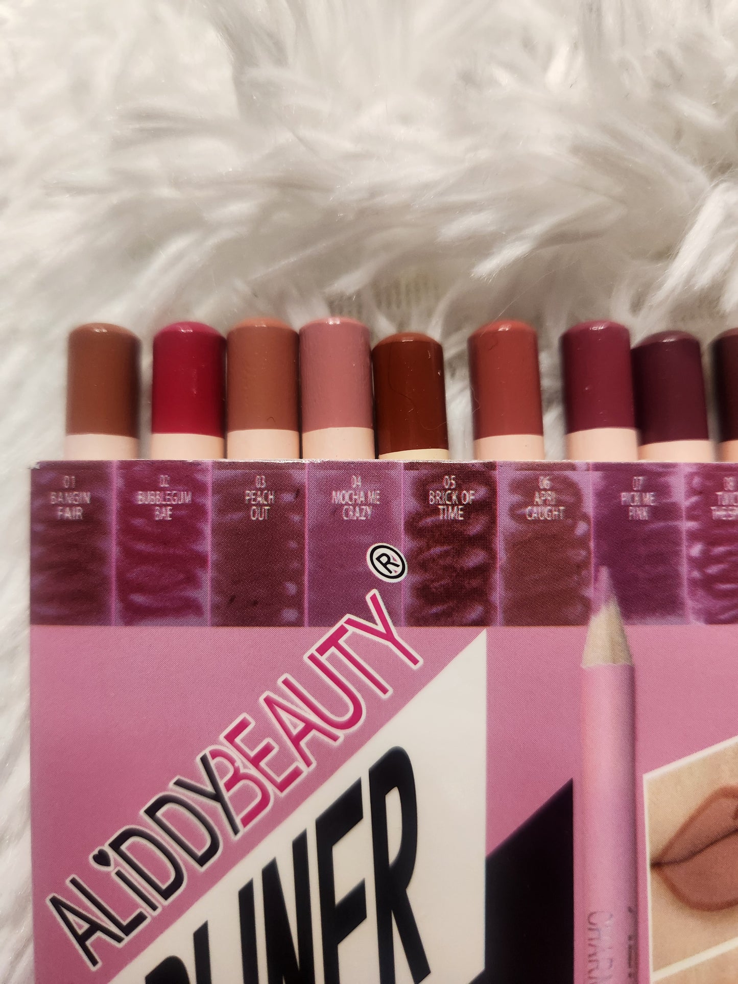 Lip Liner