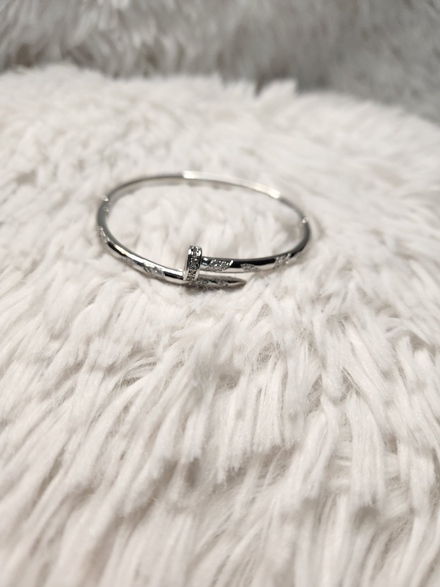 Rhinestone Nail Bracelet