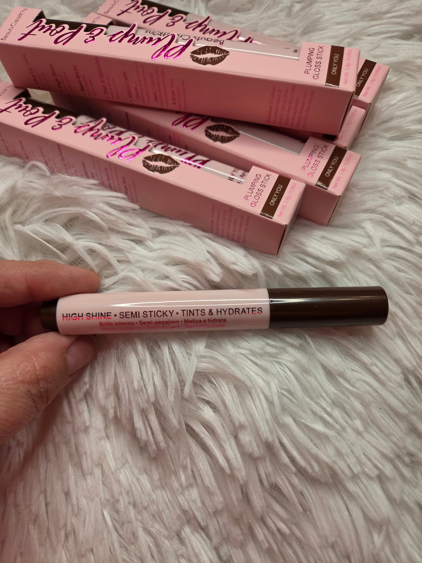 Plump & Pout Gloss Stick by BeautyCreations