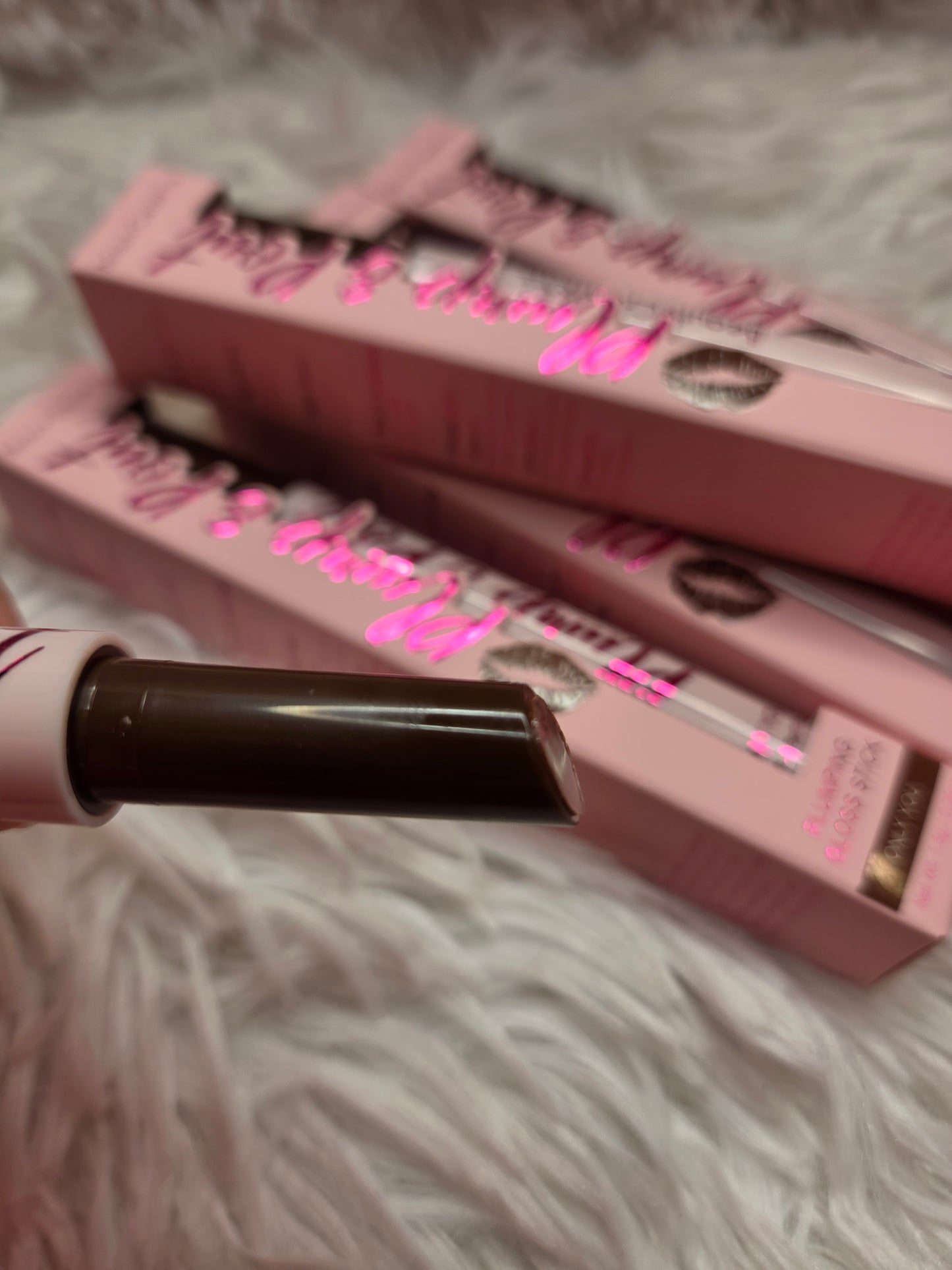 Plump & Pout Gloss Stick by BeautyCreations