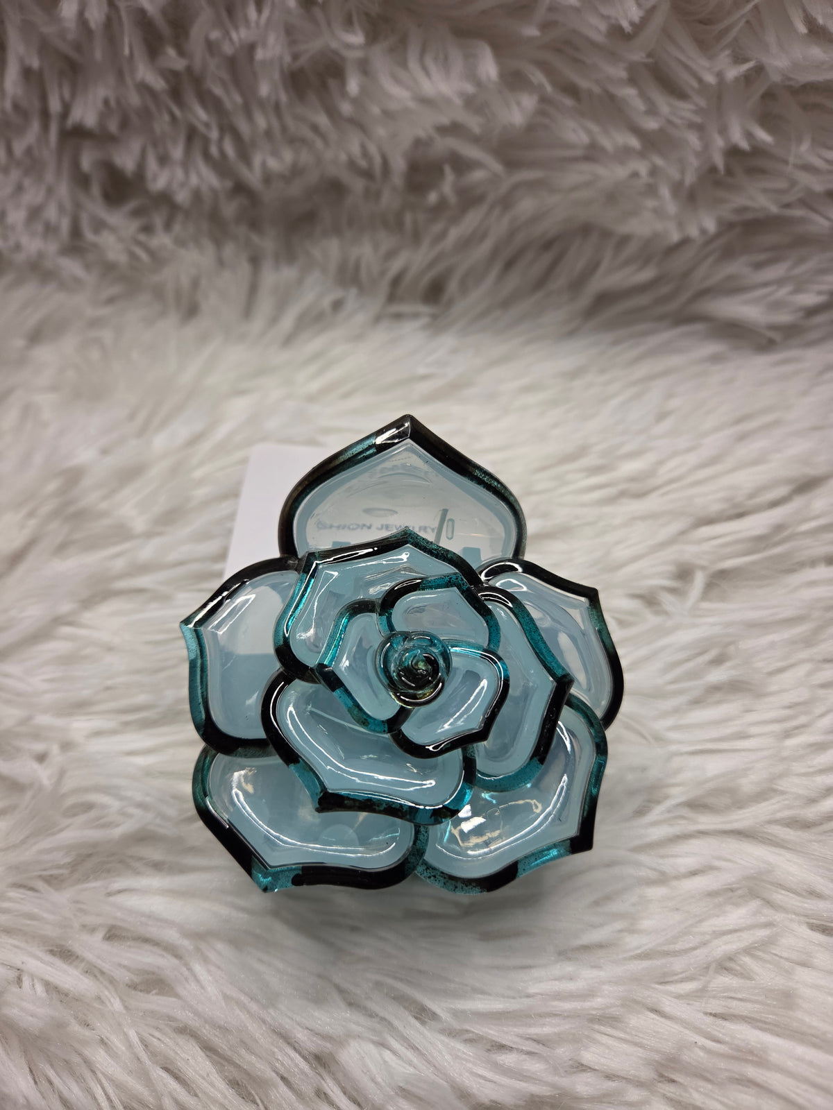 Flower Outline Hair Clip