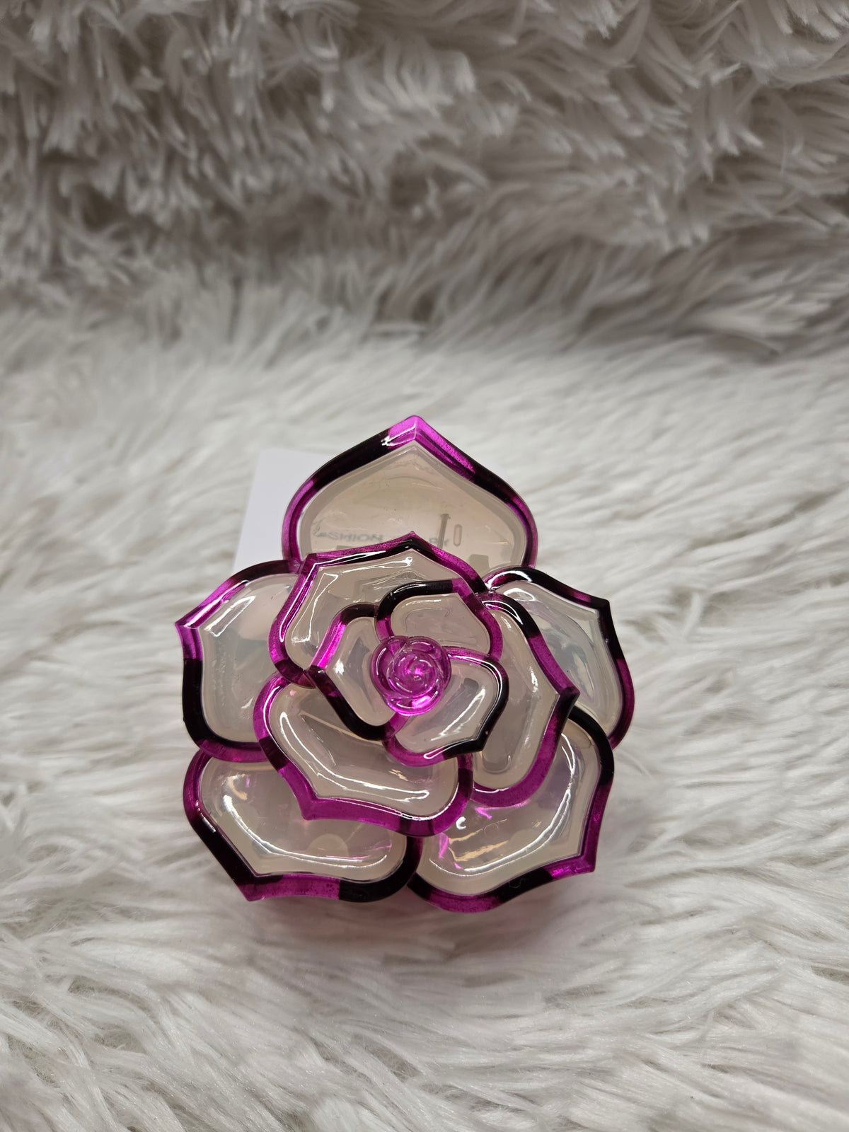 Flower Outline Hair Clip